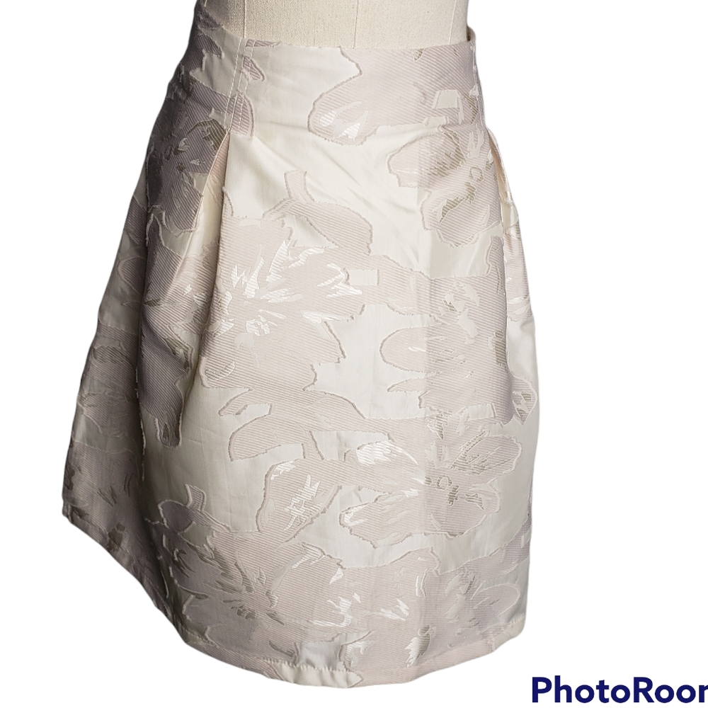 Buffalo by David Bitton satin jacquard skirt NWT